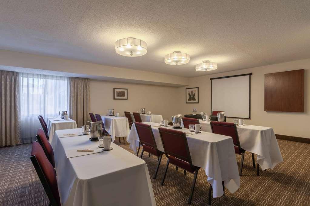 Doubletree Suites By Hilton Nashville Airport Ανέσεις φωτογραφία