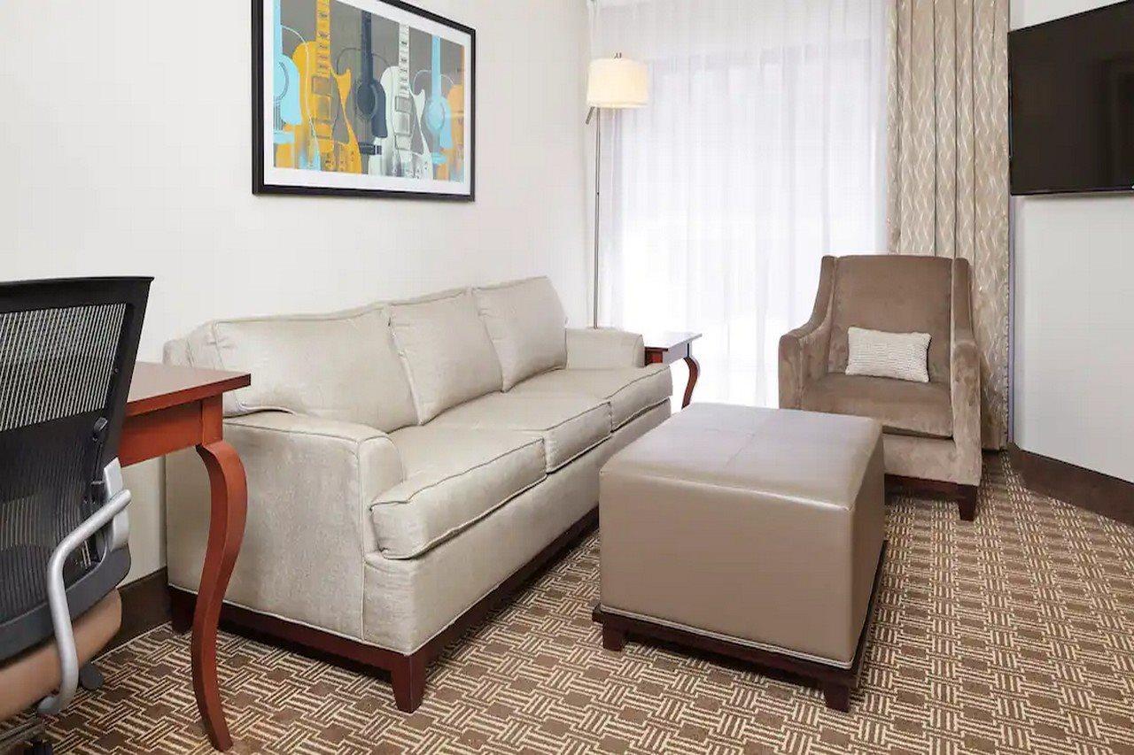 Doubletree Suites By Hilton Nashville Airport Εξωτερικό φωτογραφία