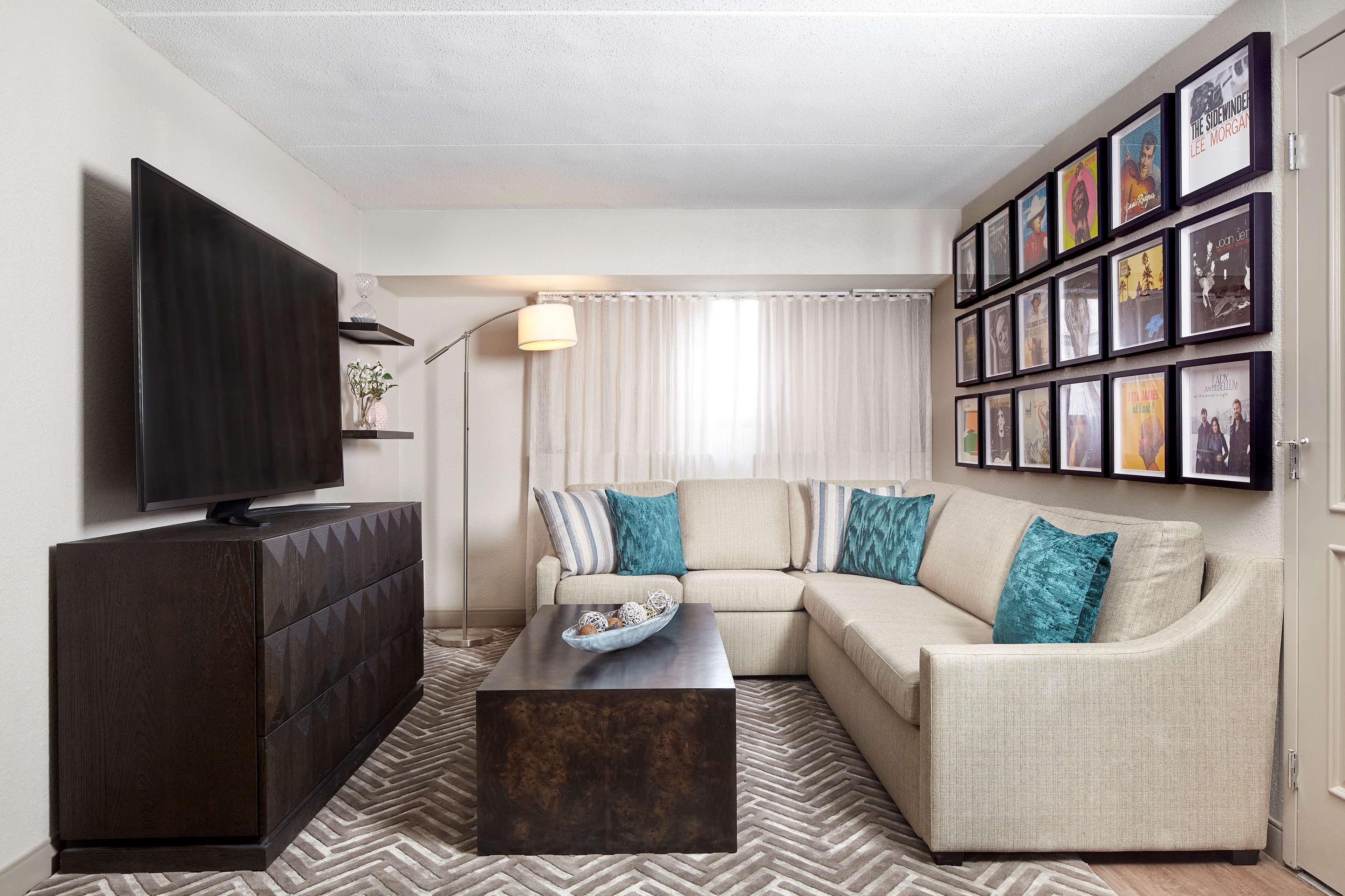 Doubletree Suites By Hilton Nashville Airport Εξωτερικό φωτογραφία