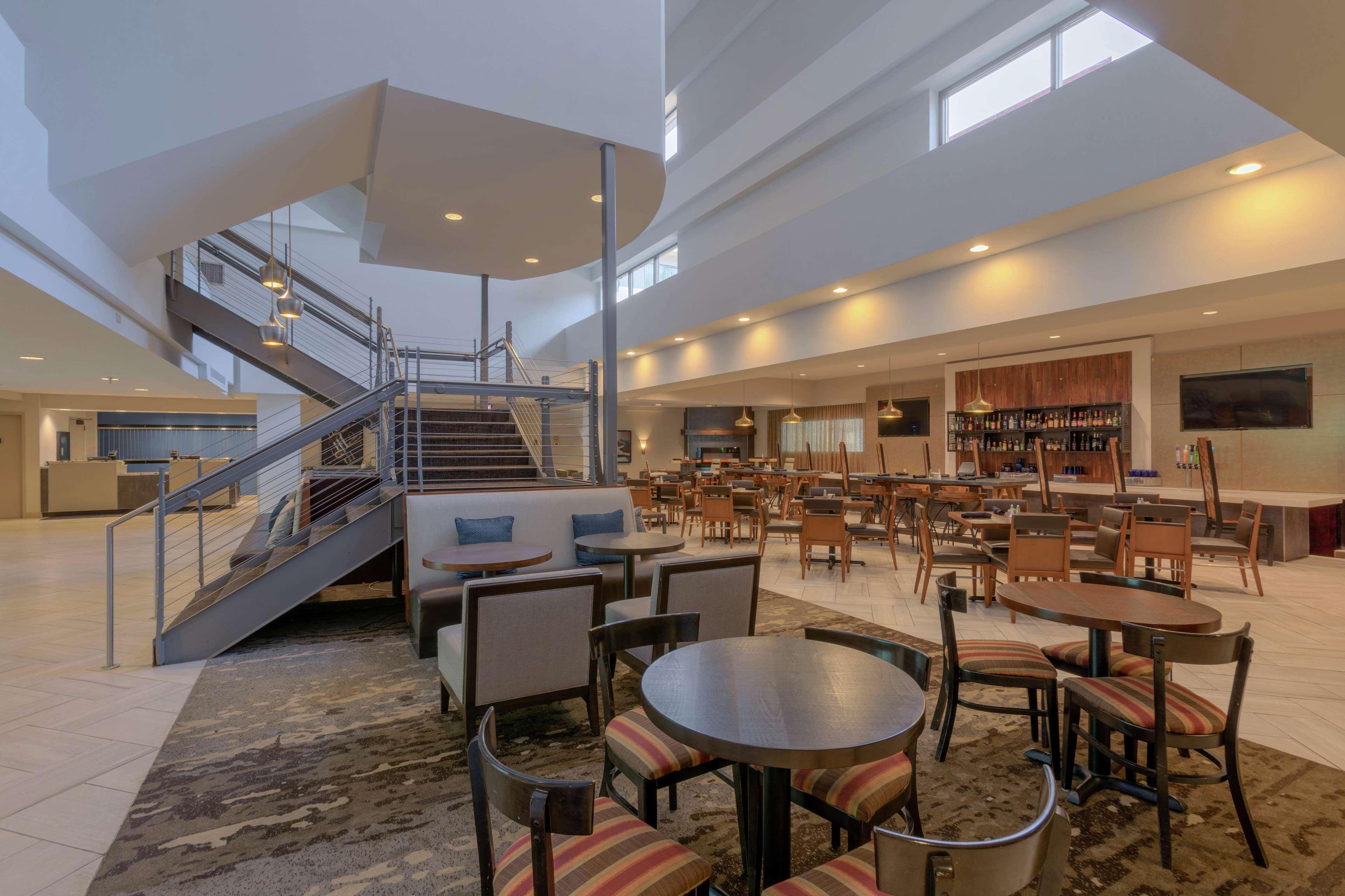 Doubletree Suites By Hilton Nashville Airport Εξωτερικό φωτογραφία