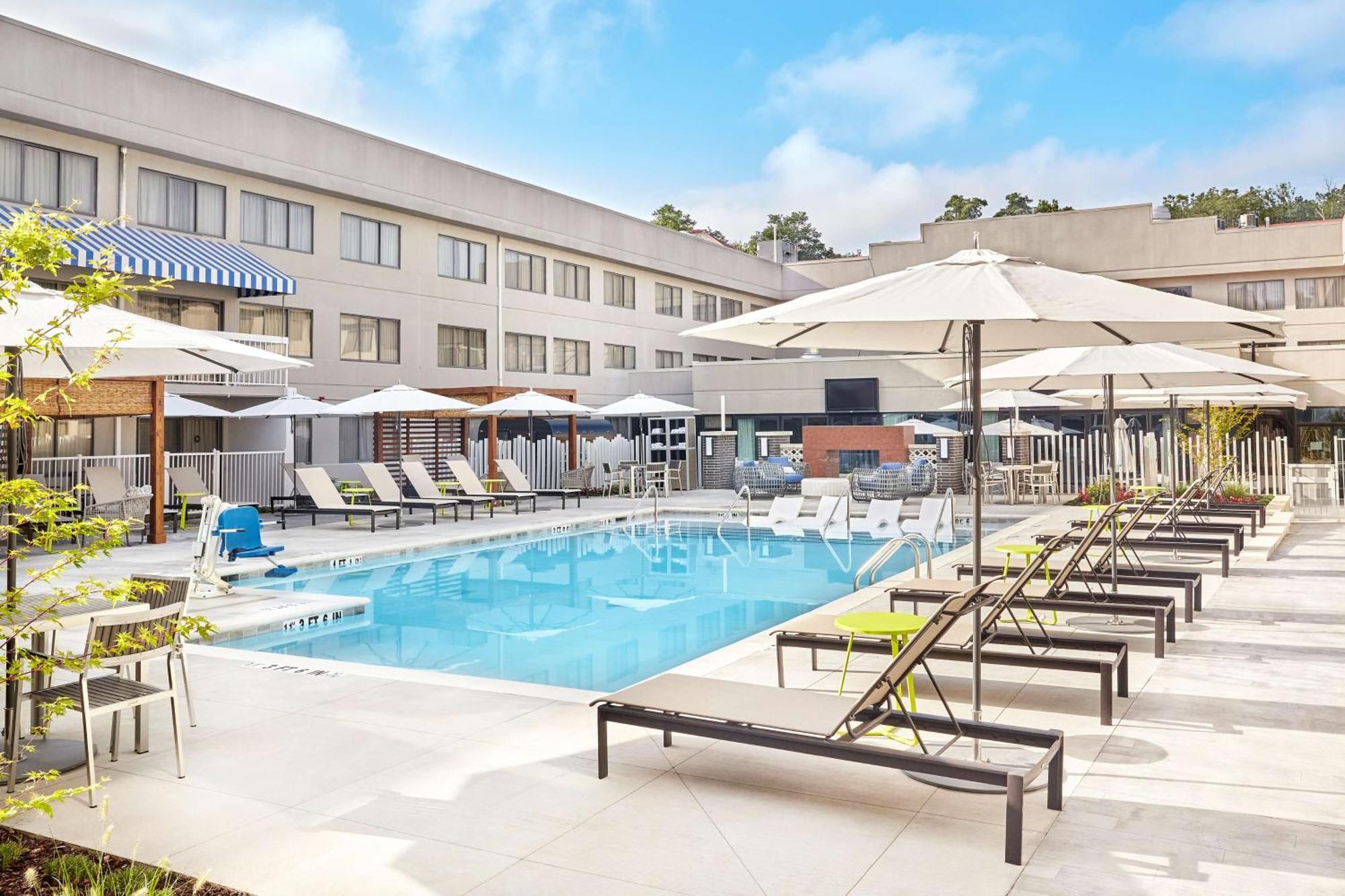Doubletree Suites By Hilton Nashville Airport Εξωτερικό φωτογραφία
